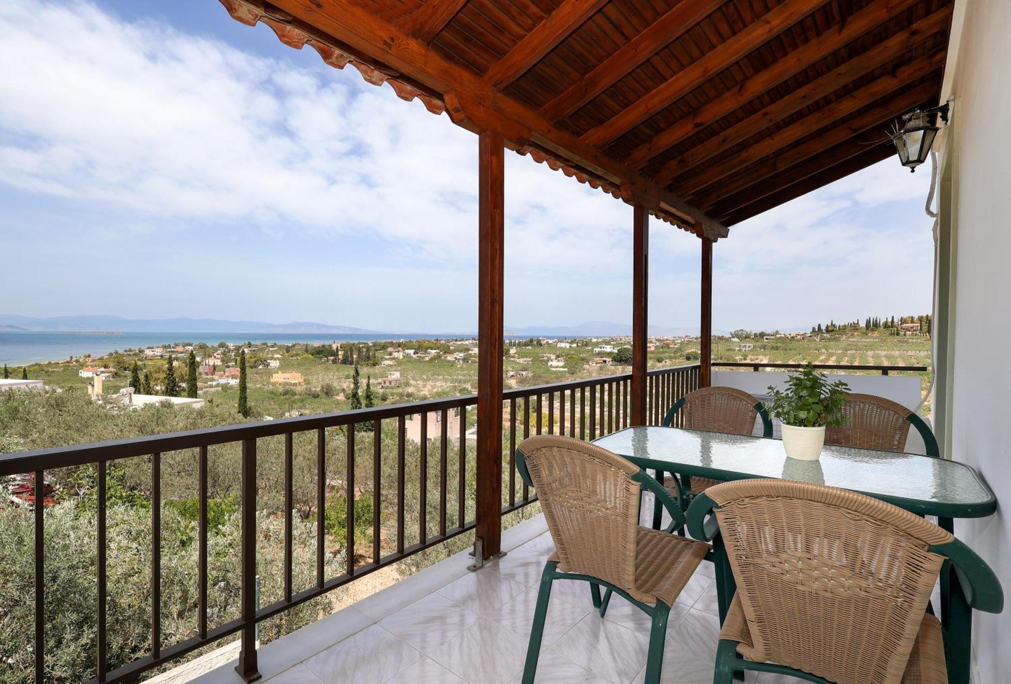 Katinaki'S View Apartment Tzikidhes ภายนอก รูปภาพ